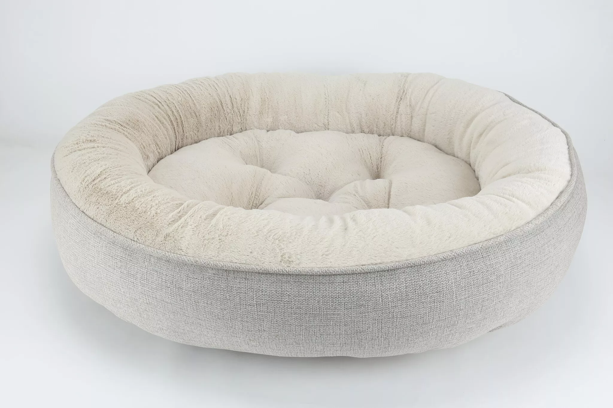 Arlee Duncan Oval Dog Bed