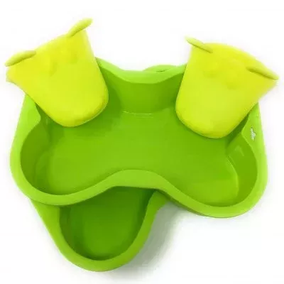 Dog Bone Baking Pans & Oven Mitts - Silicone
