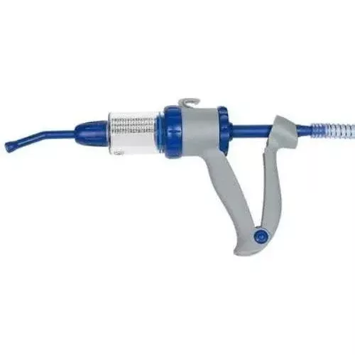 Durvet Plastic Cattle Pour-On Applicator 70mL