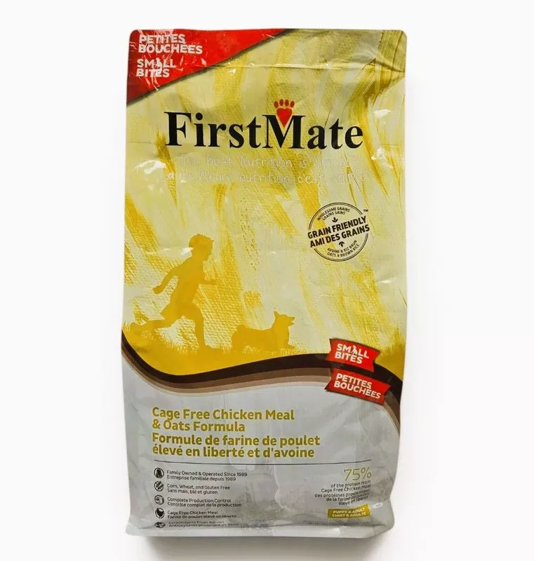 FirstMate Grain-Friendly Cage-Free Chicken & Oats Formula Small Bites 4 lbs