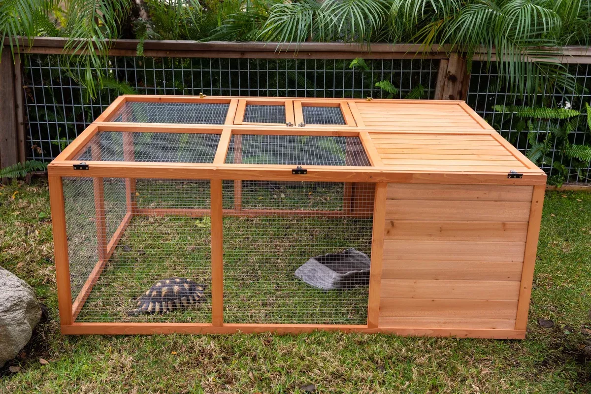 Zoo Med Tortoise Yard 63"x47"